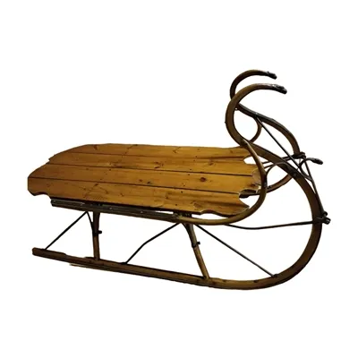 Dab tsi yog qhov loj me ntawm lub rooj kas fes sled